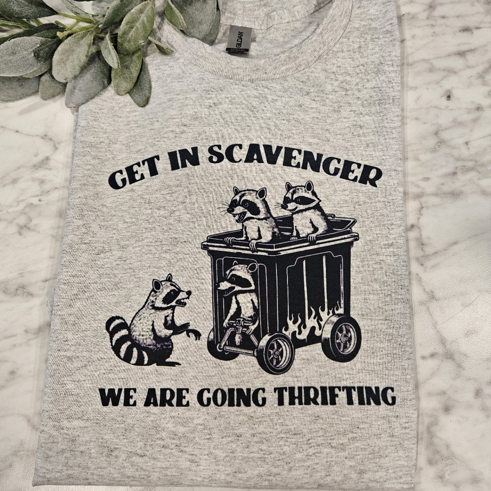 Funny shirt We Are Going Thrifting raccoon cute popular